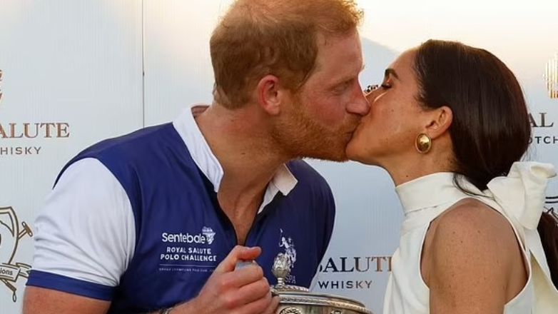Χάρι – Μέγκαν: Το «καυτό» φιλί στο στόμα