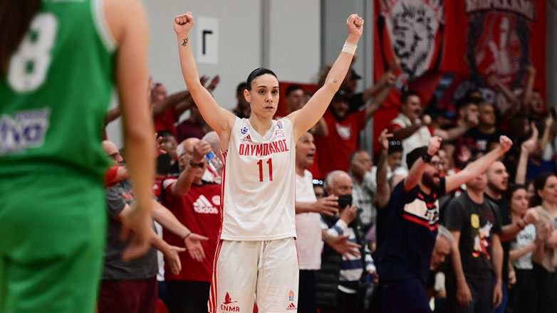 Μπάσκετ Γυναικών: Πρώτο βήμα τίτλου για τον Ολυμπιακό, 72-69 τον Παναθηναϊκό