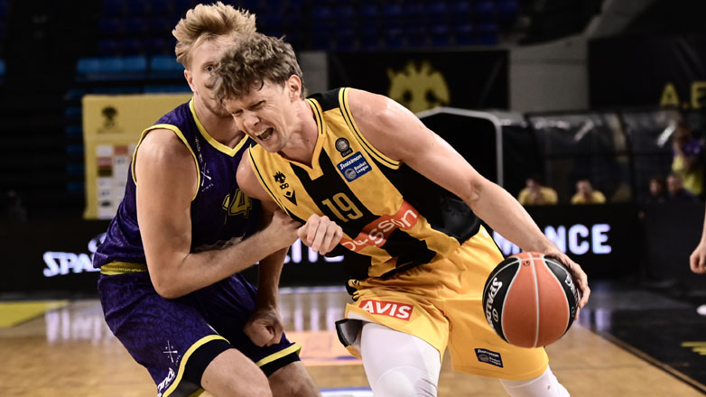 Basket League: «Κλείδωσε» θέση στα πλέι οφ η ΑΕΚ, 100-67 το Λαύριο