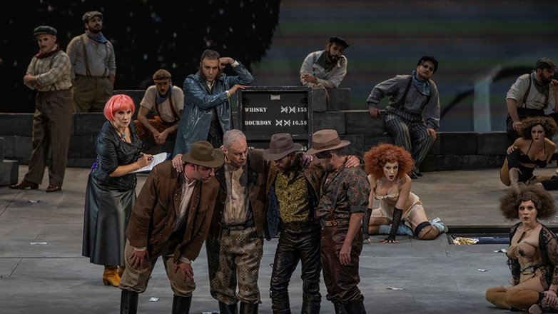 Θερμό χειροκρότημα για την όπερα «Η άνοδος και η πτώση της πόλης Μαχαγκόννυ» στην Εθνική Λυρική Σκηνή