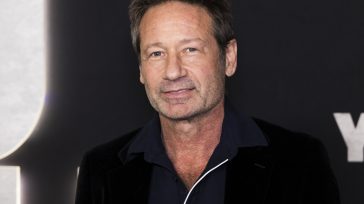 Πάρος: Ο David Duchovny στο νησί για γυρίσματα