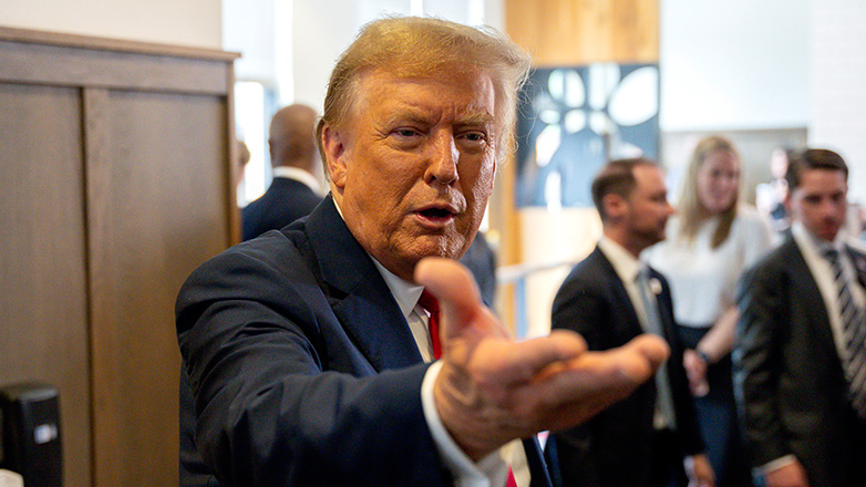 Η ιστορική δίκη του Τραμπ αρχίζει μεσούσης της προεκλογικής εκστρατείας