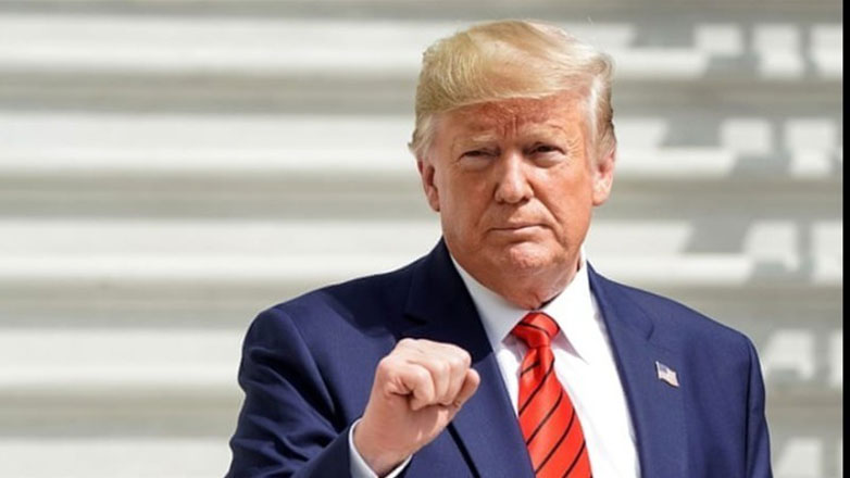 Με τη συνοδεία ελικοπτέρων ο Ντ. Τραμπ στο δικαστήριο του Μανχάταν για την ιστορική ποινική δίκη του