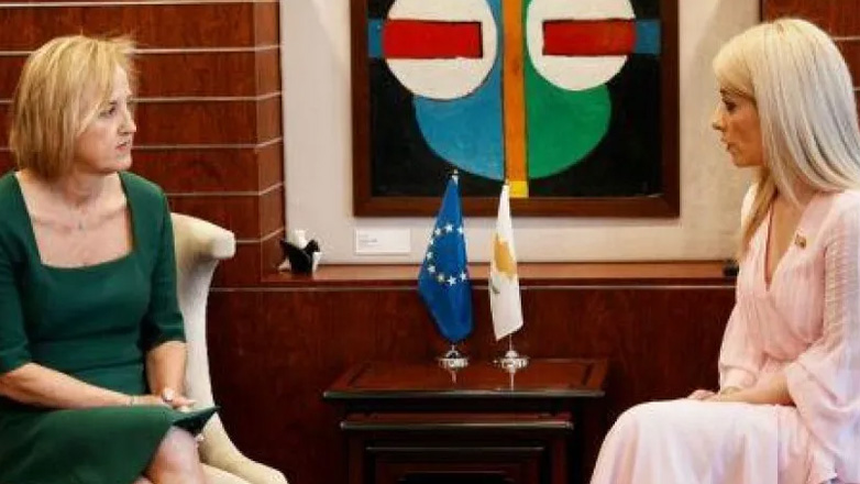 Κύπρος: Συνάντηση της προέδρου της Βουλής με την πρέσβειρα των ΗΠΑ Κύπρος: Συνάντηση της προέδρου της Βουλής με την πρέσβειρα των ΗΠΑ