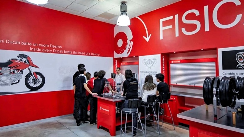 Fisica in Moto: το θερινό σχολείο της Ducati για μαθητές