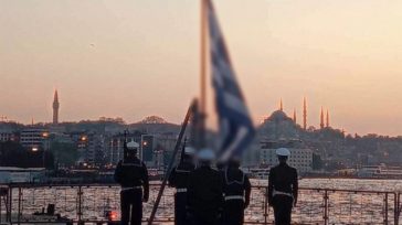 «Τούρκοι» έγιναν με την έπαρση της σημαίας μας στο Βόσπορο