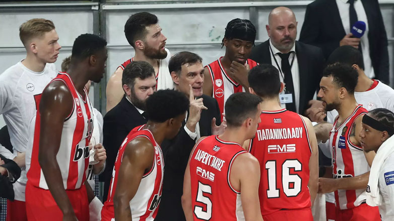 Στην προπόνηση οι οπαδοί του Ολυμπιακού