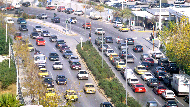 Κίνηση στους δρόμους: Στο «κόκκινο» Κηφισός και Αττική Οδός – Μποτιλιάρισμα λόγω απεργίας