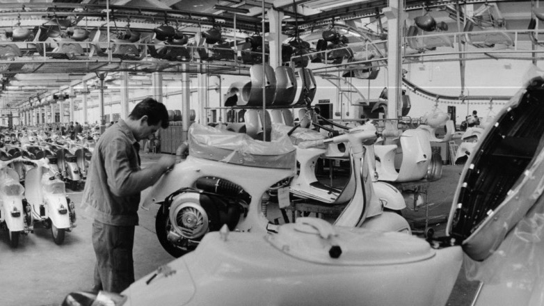 Vespa η ιστορία της: 1946-2024