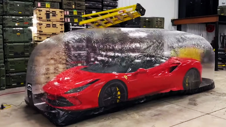 Car Capsule: Η φούσκα που προστατεύει το αυτοκίνητο από βανδαλισμούς (Bίντεο)