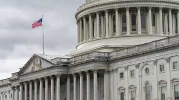 Μπάιντεν: Καλεί την Γερουσία να θέσει άμεσα προς ψήφιση το νομοσχέδιο βοήθειας προς Ουκρανία και Ισραήλ