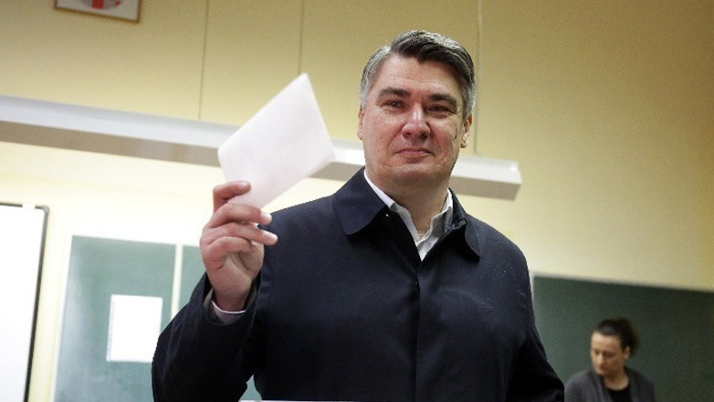 Κροατία: Ο πρόεδρος Μιλάνοβιτς δεν μπορεί να αναλάβει την πρωθυπουργία, έκρινε το Συνταγματικό Δικαστήριο