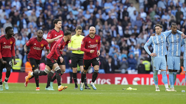 Κύπελλο Αγγλίας: Η Γιουνάιτεντ γλίτωσε το κάζο του αιώνα στα πέναλτι – Από 3-0 ισοφαρίστηκε 3-3 από την Κόβεντρι!