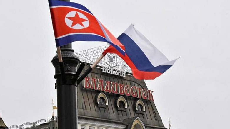 Στη Ρωσία υψηλόβαθμη αντιπροσωπεία από τη Βόρεια Κορέα – Ανησυχεί η Δύση