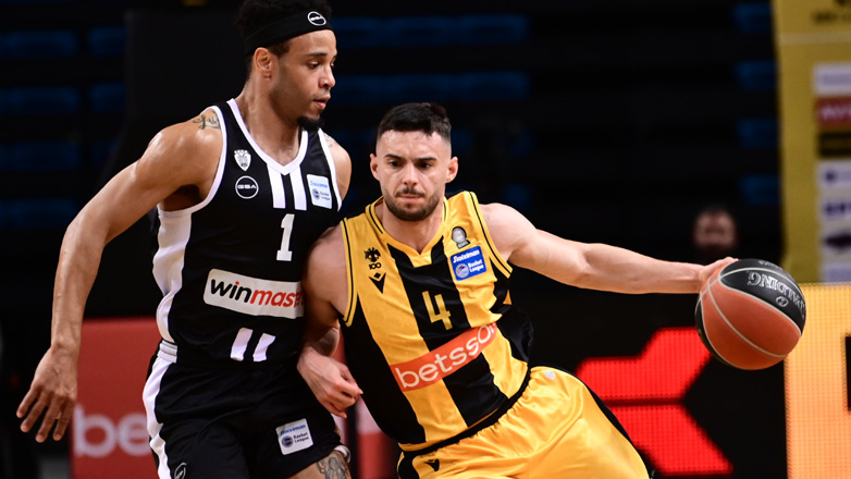 Μπάσκετ: Νικήτρια στο ντέρμπι των «δικεφάλων» η ΑΕΚ, 99-91 τον ΠΑΟΚ