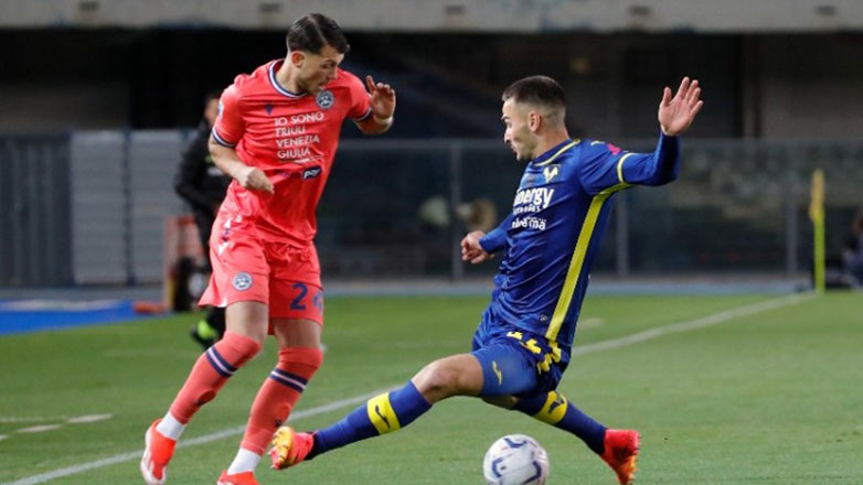 Serie A: «Φιλί ζωής» στη Βερόνα από τον 20χρονο Κόπολα