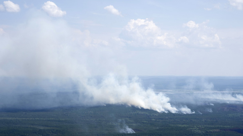 Ο Καναδάς αντιμέτωπος με τις πρώτες πυρκαγιές της χρονιάς