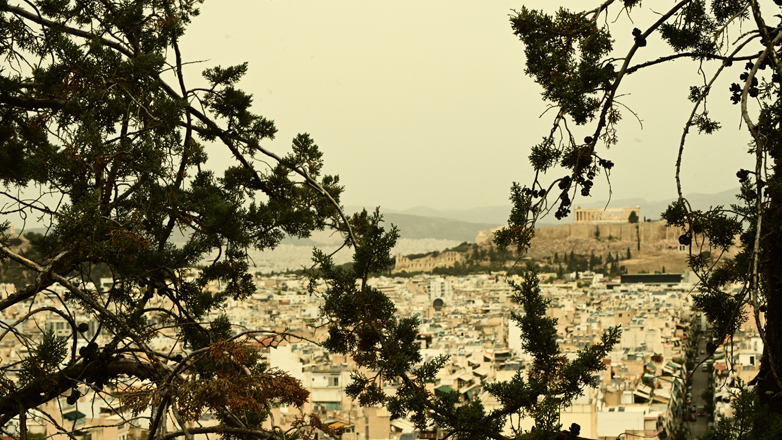 Η αφρικανική σκόνη «έπνιξε» την Αθήνα