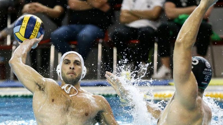 Champions League ανδρών: Μεγάλη νίκη για τον Ολυμπιακό, 10-8 την Φερεντσβάρος