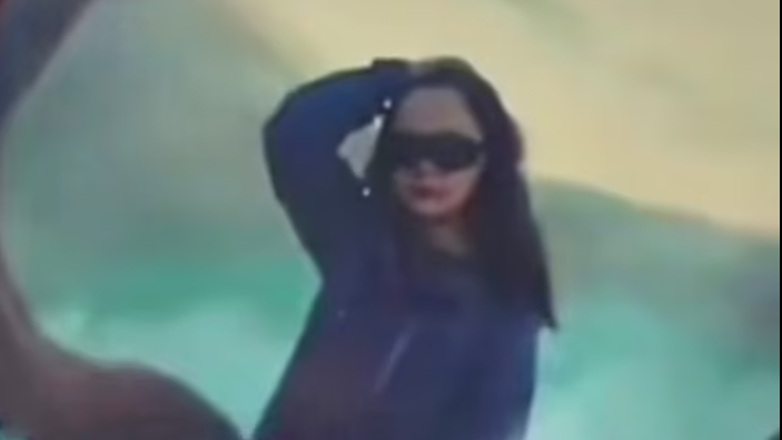 Ινδονησία: Τουρίστρια έβγαζε φωτογραφίες και έπεσε σε ενεργό ηφαίστειο