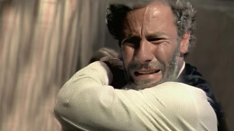 Ο Σταύρος Ξαρχάκος με το θρυλικό του ρεμπέτικο στο Θέατρο Γης