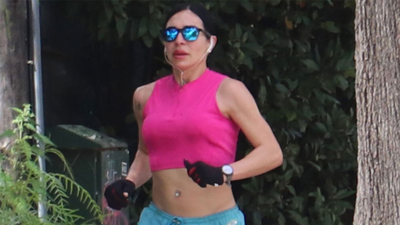 Μίνα Ορφανού: Για τρέξιμο στο κέντρο της Αθήνας με κοντό σορτσάκι και αθλητικά