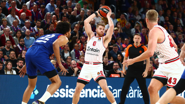 Παλικαρίσιο break για τον Ολυμπιακό στο «Palau Blaugrana», 77-75 την Μπαρτσελόνα!