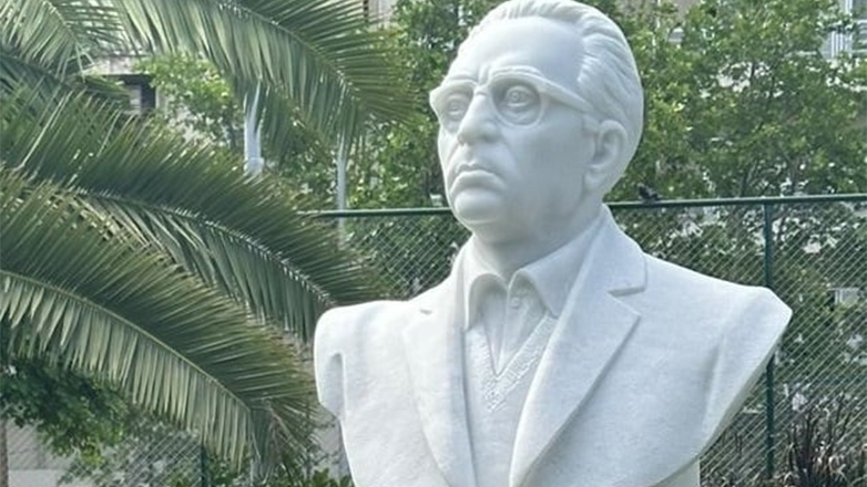 Φιλοποίμενας Φίνος: Αποκαλυπτήρια προτομής του «πατριάρχη» του ελληνικού κινηματογράφου