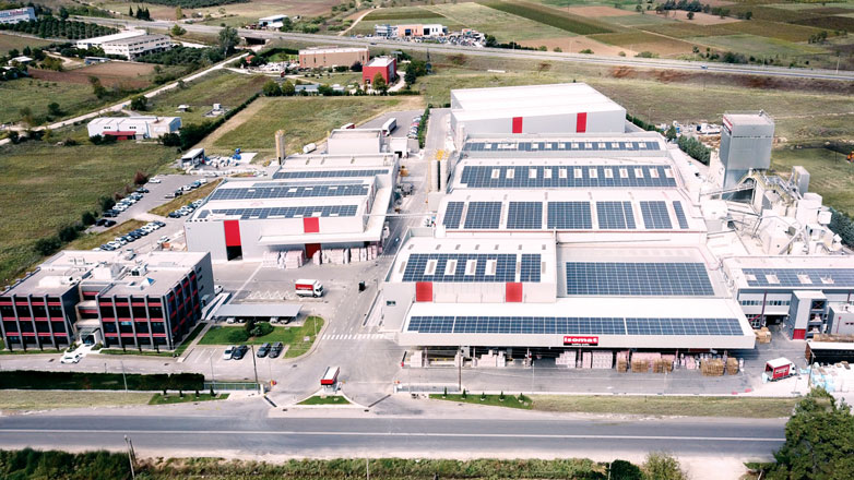 ISOMAT: Σε λειτουργία η νέα γραμμή παραγωγής κονιαμάτων θυγατρικής στη Ρουμανία