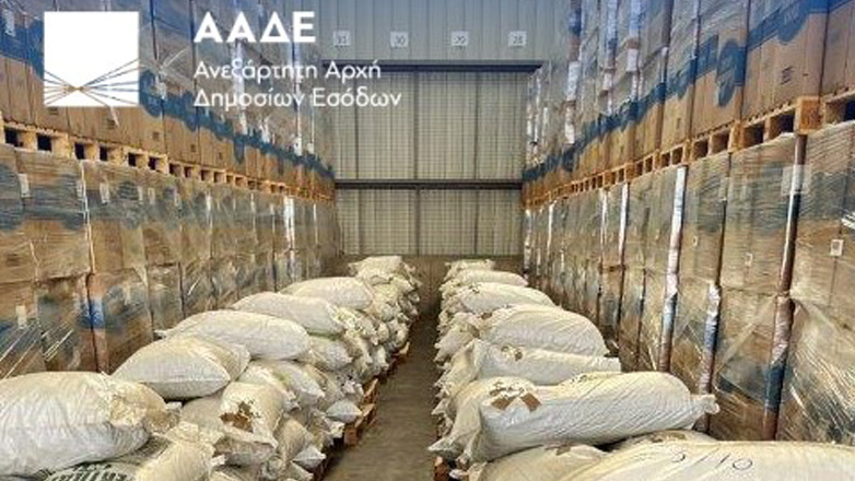 ΑΑΔΕ: Εντοπισμός μεγάλης ποσότητας φύλλων κοκαΐνης μέσα σε φορτία λιπασμάτων