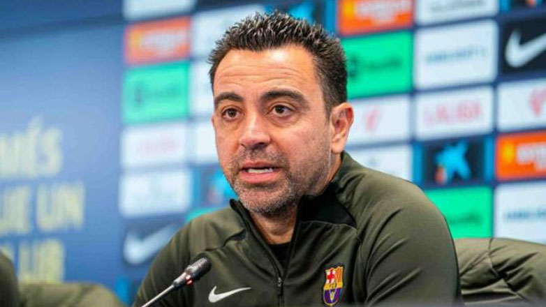 Ο Τσάβι μένει στην Μπαρτσελόνα