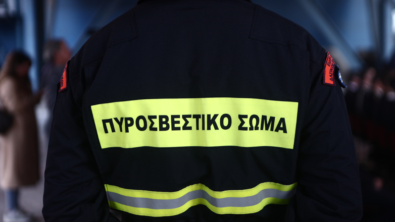 Αγρίνιο: Σώος απεγκλωβίστηκε ανήλικος από φρεάτιο πολυκατοικίας