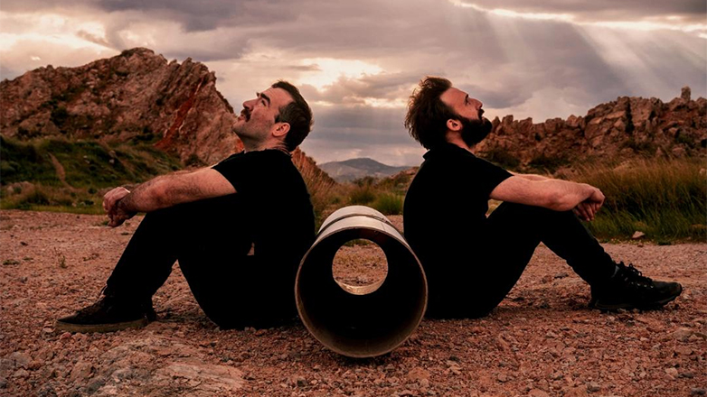 «Κέννυ & Φενού» στο Studio Μαυρομιχάλη