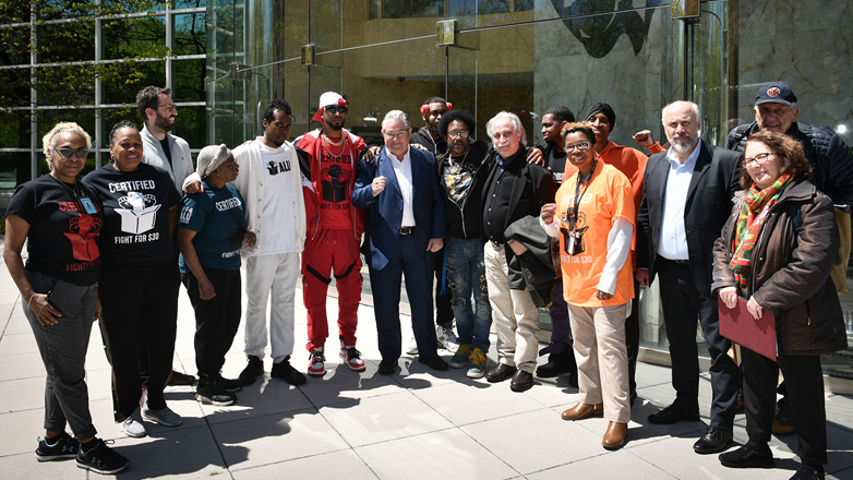 ΗΠΑ: Συνάντηση Κουτσούμπα με το Συνδικάτο εργαζομένων της Amazon