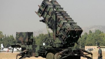 Ο Μητσοτάκης διαψεύδει τη μεταφορά Patriot στη Σούδα