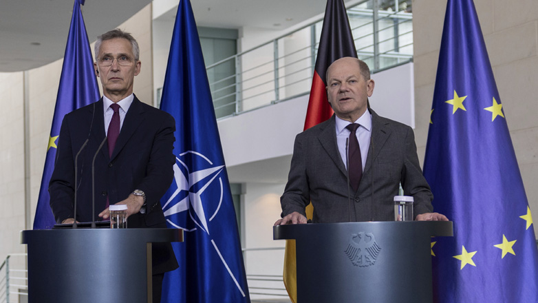 «Να στείλουμε μήνυμα ενότητας» ζήτησε ο Σολτς ενόψει της συνόδου κορυφής του ΝΑΤΟ