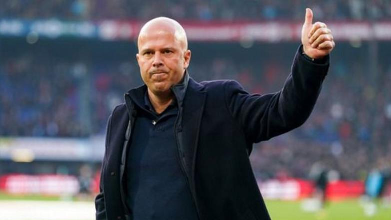 Ο Σλοτ επιβεβαίωσε τις επαφές με τη Λίβερπουλ