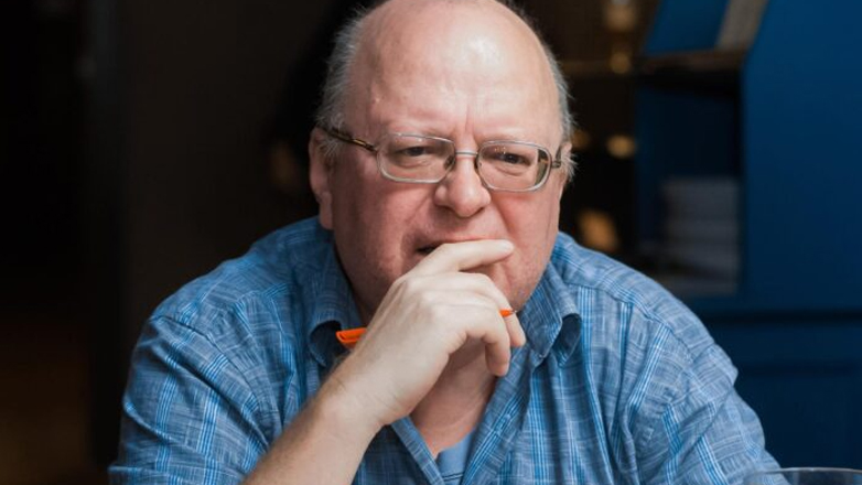 Ρωσία: Σε κατ’ οίκον περιορισμό ο δημοσιογράφος του Forbes Σεργκέι Μινγκαζόφ