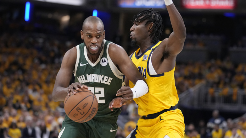 ΝΒΑ: Δεύτερη νίκη των Πέισερς επί των Μπακς παρά τη συγκλονιστική εμφάνιση του Μίντλετον