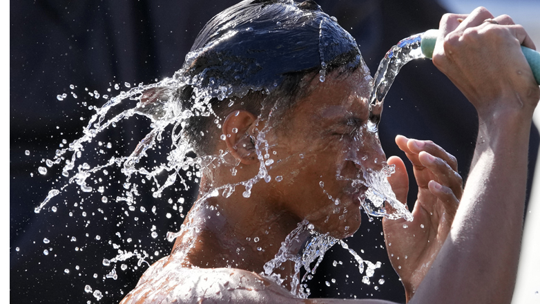 Κλιματική αλλαγή: Επιμένει το πρωτοφανές κύμα καύσωνα στη νοτιοανατολική Ασία
