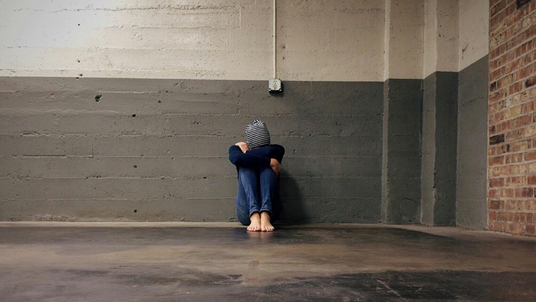 Συνελήφθησαν έξι άτομα σε Αιτωλοακαρνανία και Ηλεία για ενδοοικογενειακή βία