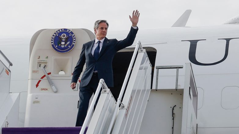 Έφτασε στη Μέση Ανατολή ο Μπλίνκεν