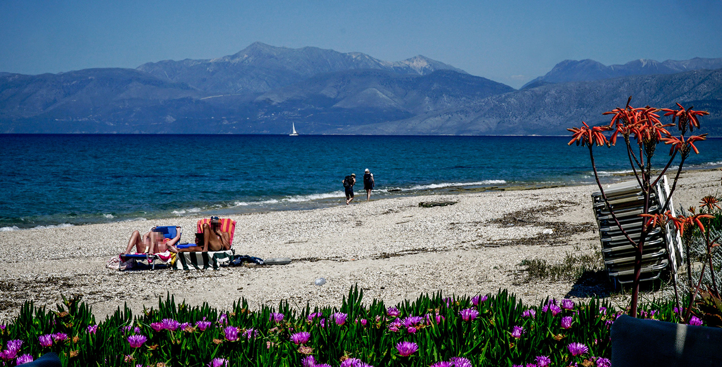 Ένα ανοιξιάτικο πρωινό δίπλα στη θάλασσα