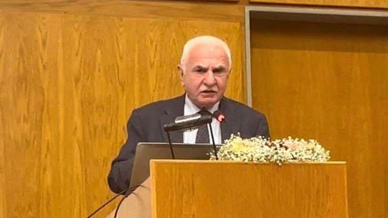 Καστοριά: Ο Τσούκαλης «έκαψε» τη γούνα του γουνοποιού Καστοριά: Ο Τσούκαλης «έκαψε» τη γούνα του γουνοποιού