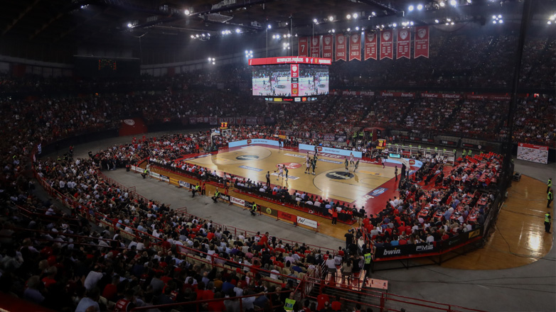 KAE Ολυμπιακός: «Στηρίζουμε όλοι την προσπάθεια της ομάδας μας μόνο με τη φωνή μας»