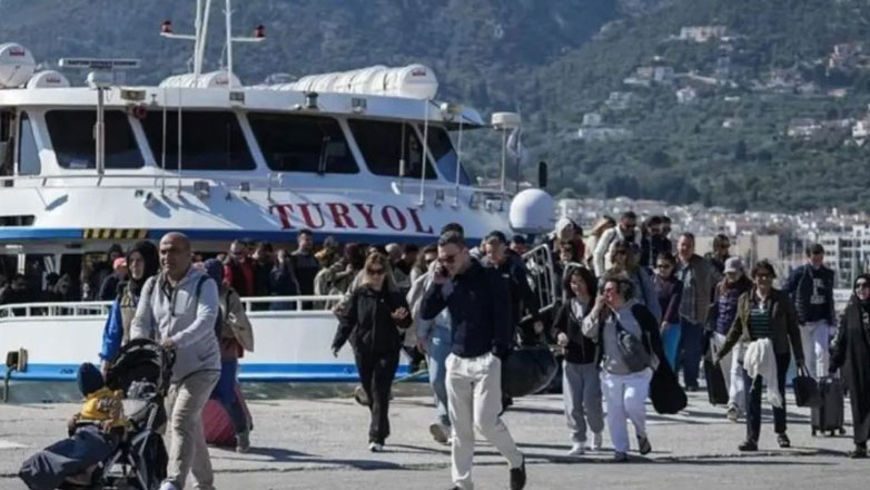 Σε πέντε ακόμη νησιά του Αιγαίου επεκτείνεται η βίζα express για Τούρκους τουρίστες