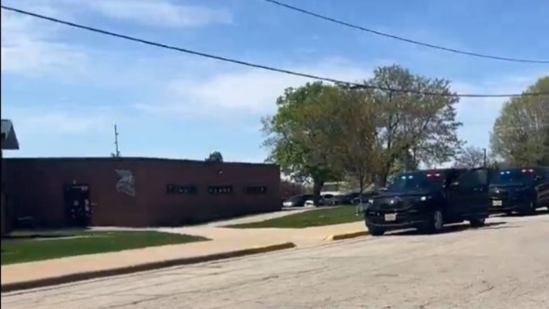 ΗΠΑ: Εξουδετερώθηκε ένοπλος που προσπάθησε να μπει σε σχολείο του Γουισκόνσιν