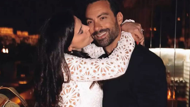 Σάκης Τανιμανίδης: Το ξέφρενο πάρτι γενεθλίων και τα παθιασμένα φιλιά με την Χριστίνα Μπόμπα