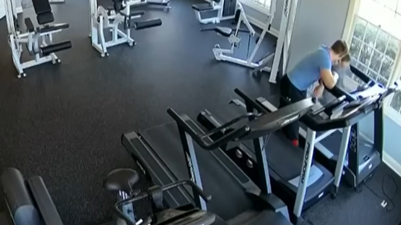 Βίντεο – σοκ: Πατέρας κακοποιούσε τον γιο του μέχρι θανάτου