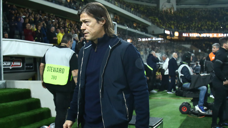 Συγκλονίζει ο Αλμέιδα στην αυτοβιογραφία του: «Είχα σοβαρά προβλήματα με το αλκοόλ, νόμιζα ότι θα πεθάνω»